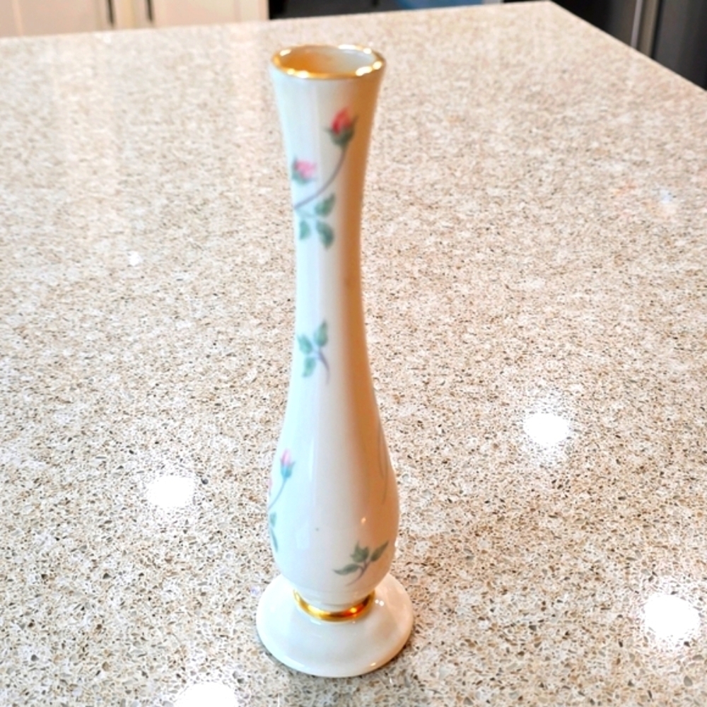 LENOX "Rose Manor" Bud Vase - Picture 2 of 7
